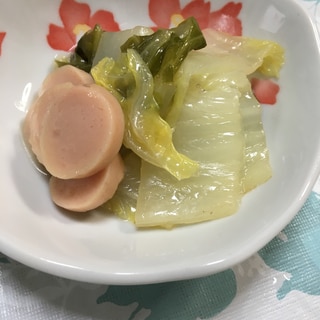 白菜と魚肉ソーセージの煮物(*^^*)☆